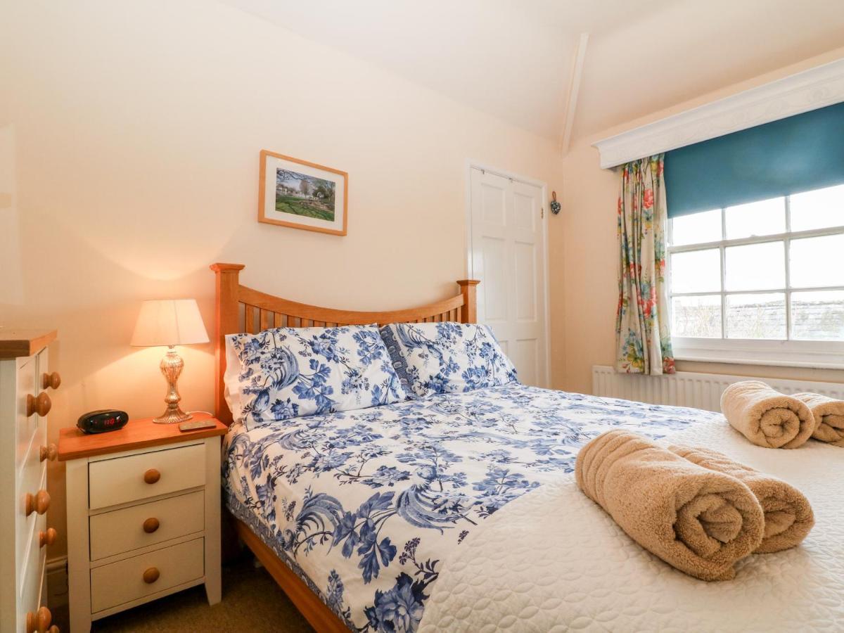 Blundell's Cottage Broadway  Esterno foto